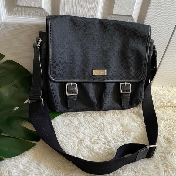 ‼️SOLD ‼️ Coach laptop messenger bag - Picture 1 of 6